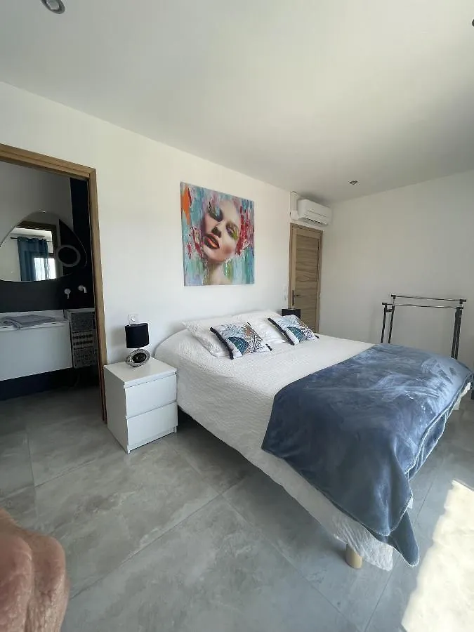 Les Pins Du Luberon Bed & Breakfast Coustellet
